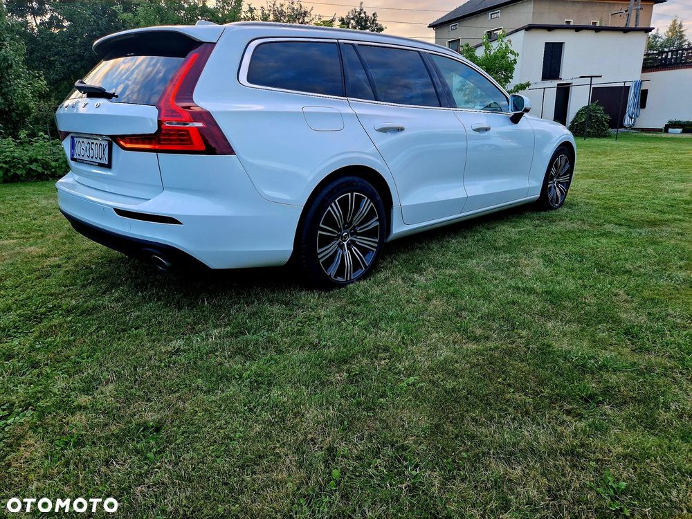 Volvo V60 B4 D Momentum Pro - 5