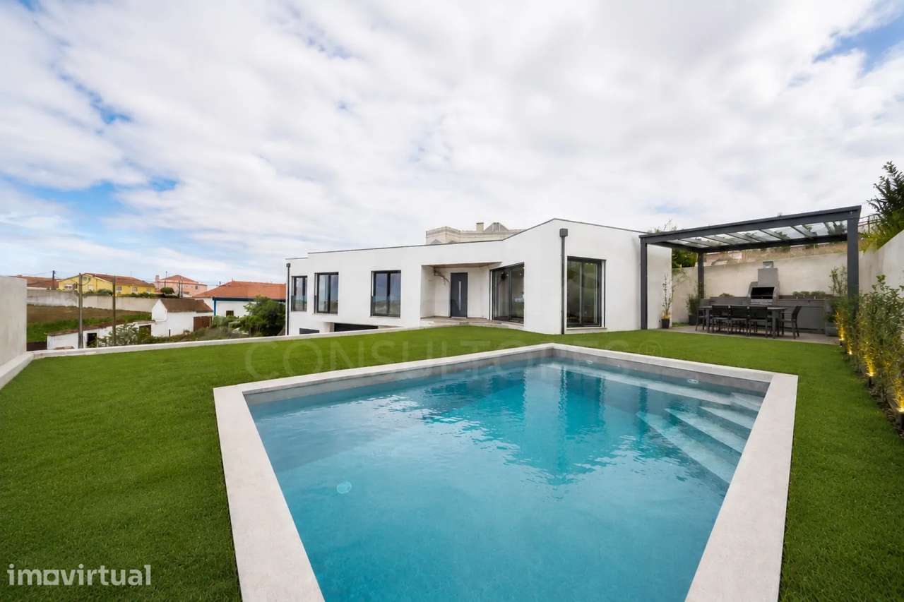 Moradia moderna com Piscina, Vista Campo a 60 minutos de lisboa - Grande imagem: 3/48