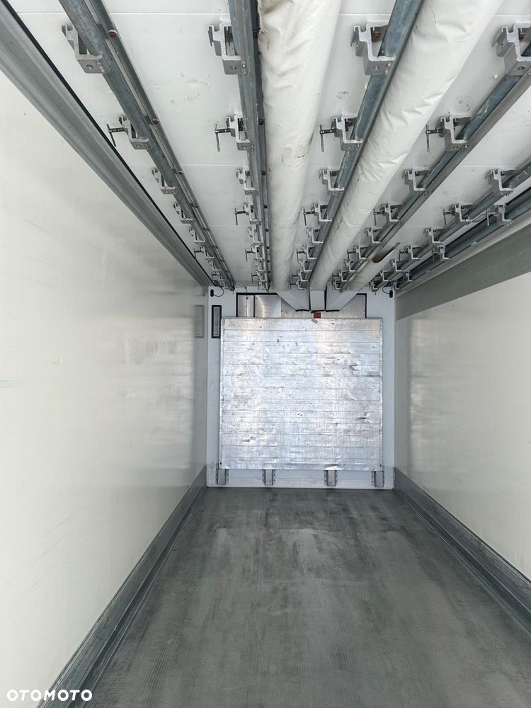 Schmitz Cargobull SKO 24/L - 8