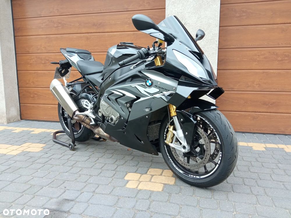 BMW S - 20