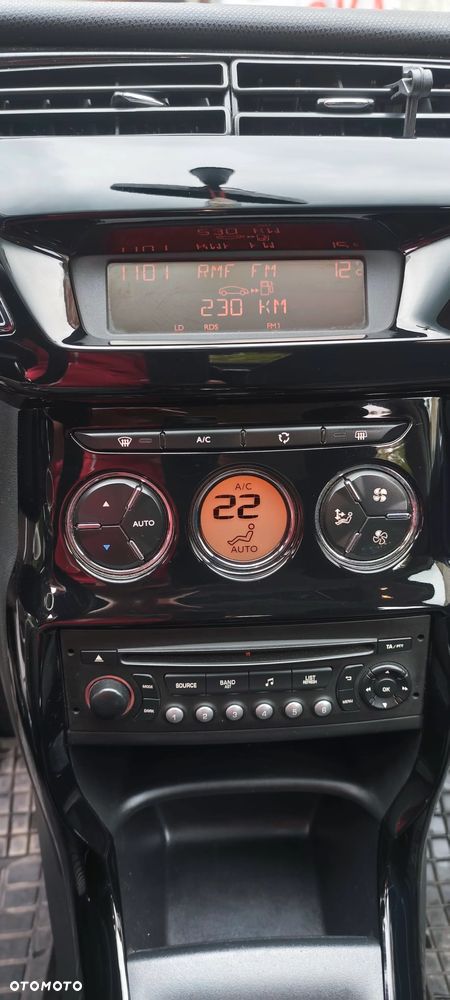 Citroën C3 1.2 PureTech Selection - 14