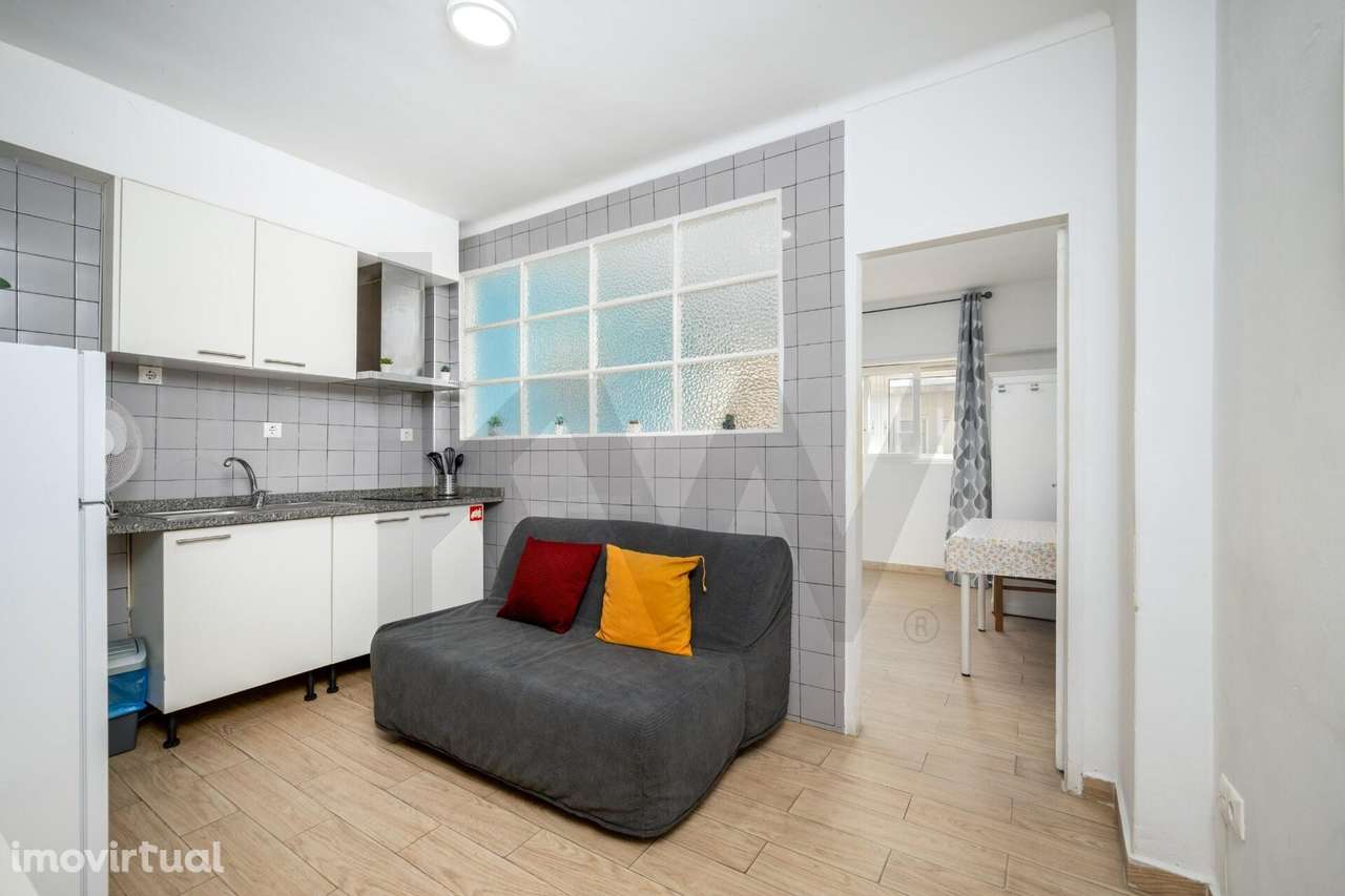 Apartamento T1 em Vila Nova de Gaia — Lidl — Metro Câmara de Gaia — Av - Grande imagem: 3/9