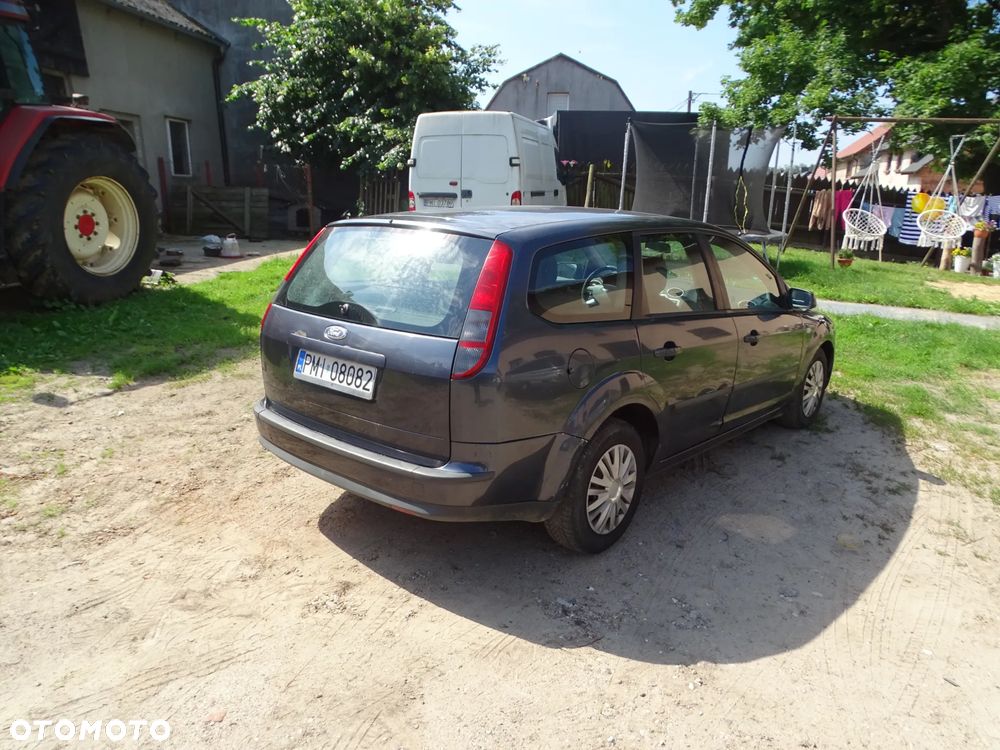 Ford Focus 1.6 16V Connection - 3