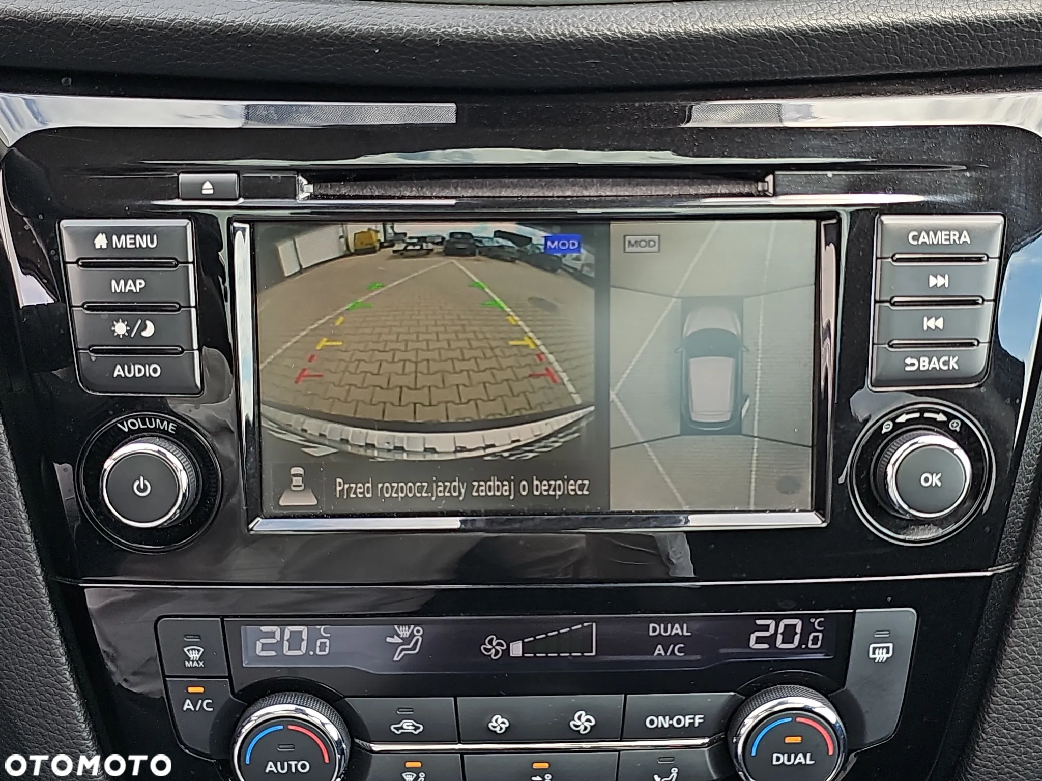 Nissan Qashqai 1.3 DIG-T N-Connecta DCT - 17