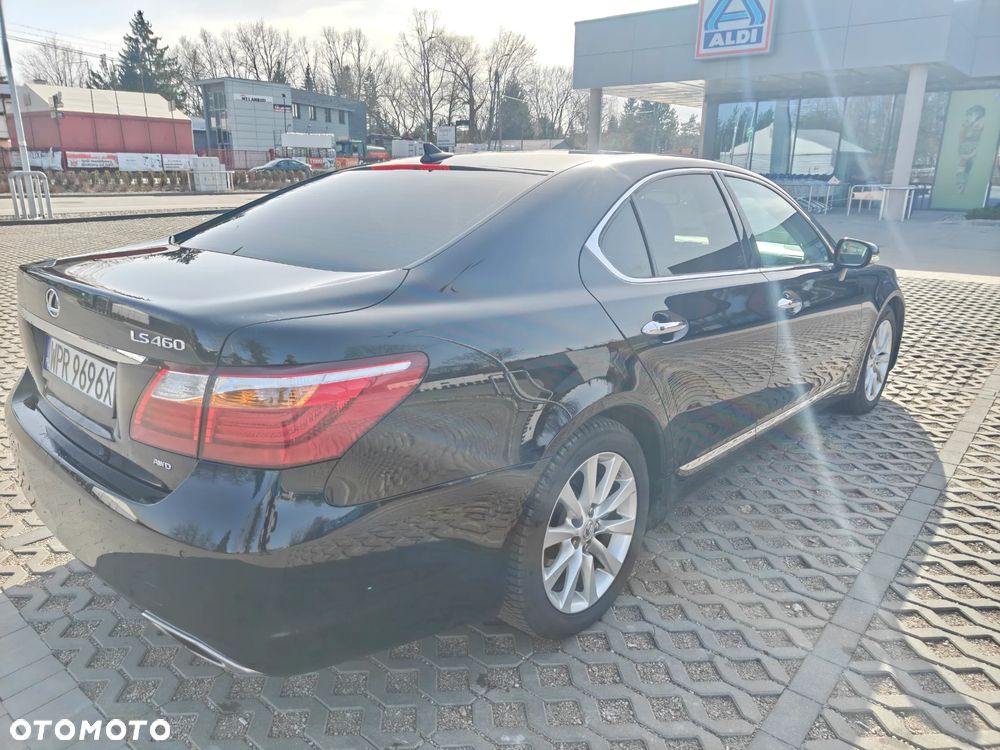 Lexus LS - 5