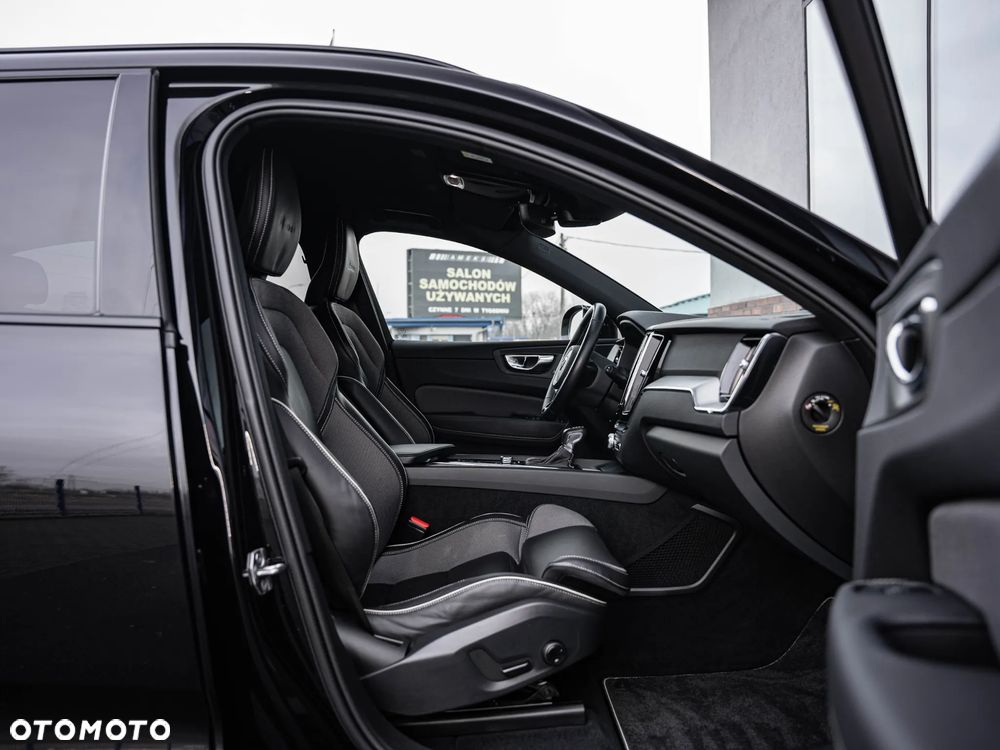 Volvo XC 60 D4 Geartronic RDesign - 26