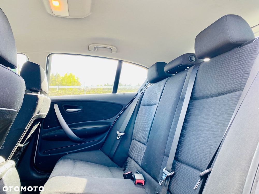 BMW Seria 1 - 29