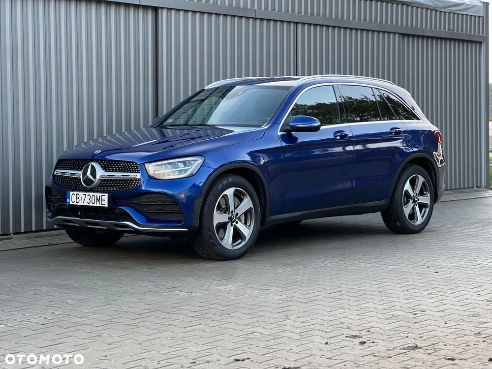 Mercedes-Benz GLC 200 4Matic 9G-TRONIC AMG Line - 2