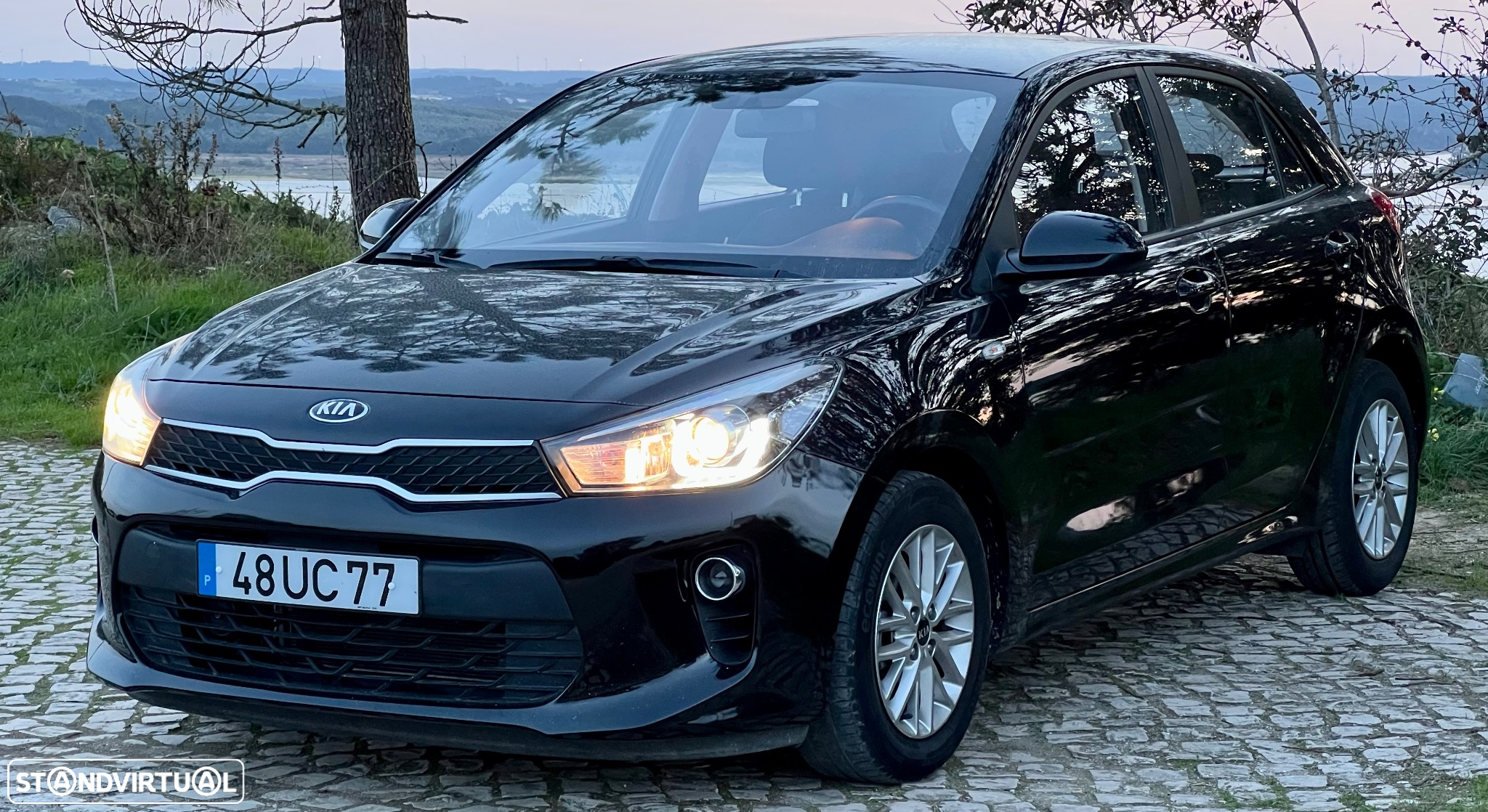 Kia Rio - 14