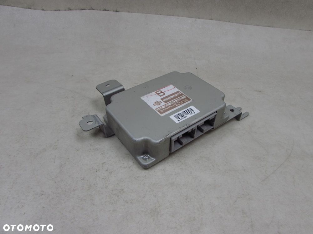 NISSAN X-TRAIL T30 MODUL STEROWNIK SKRZYNI BIEGOW - 2