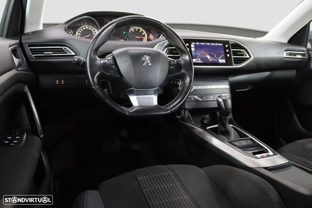 Peugeot 308 SW 1.2 PureTech GT Line EAT6 - 14