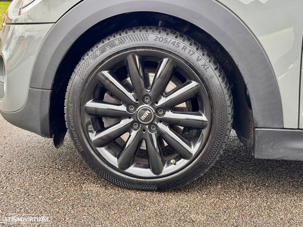 MINI 3 Portas Cooper SD Aut. - 25