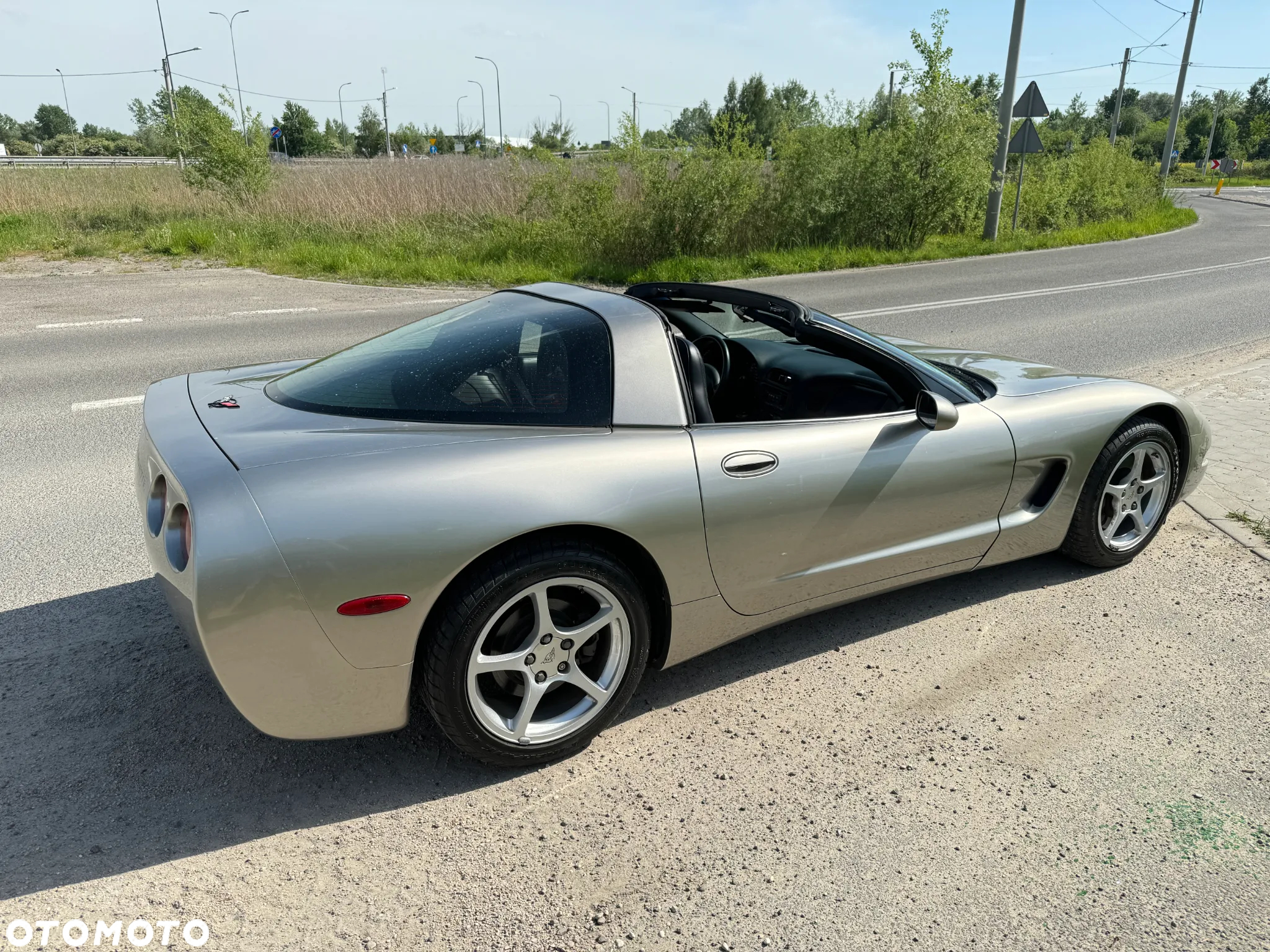 Chevrolet Corvette 5.7 - 18