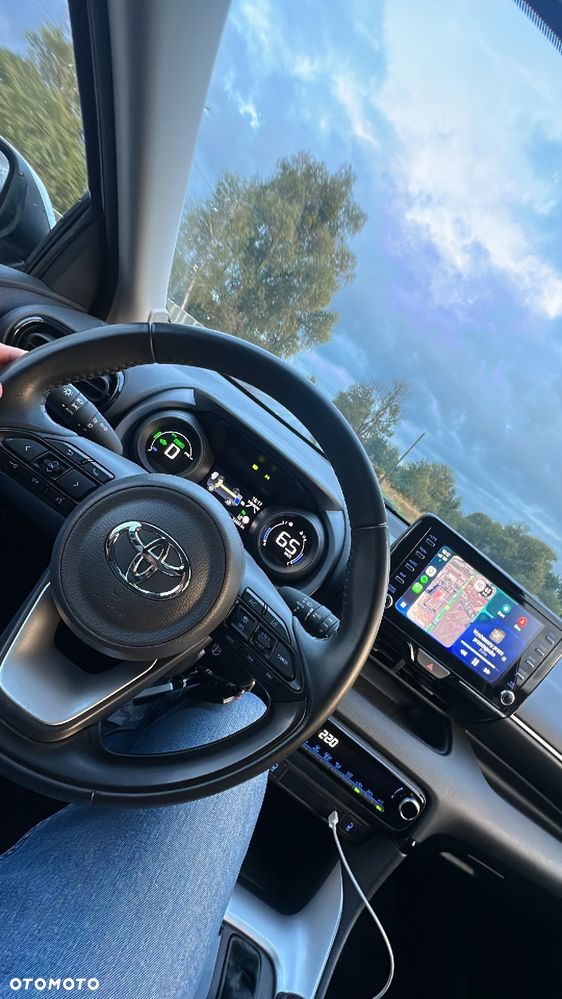 Toyota Yaris Hybrid 1.5 Comfort - 11