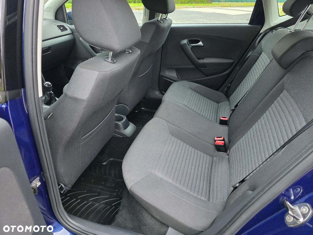 Volkswagen Polo 1.2 TSI Highline - 27