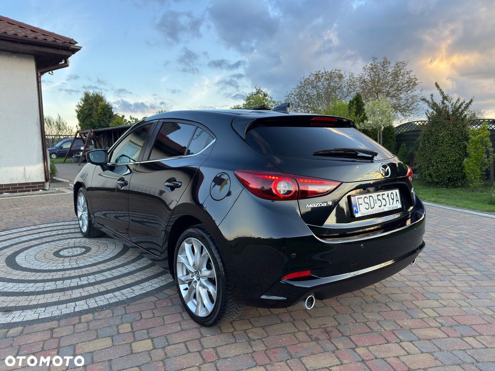 Mazda 3 - 13