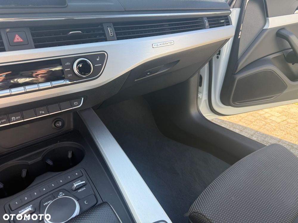 Audi A4 Limousine 2.0 TDI Quattro Sport S tronic - 17