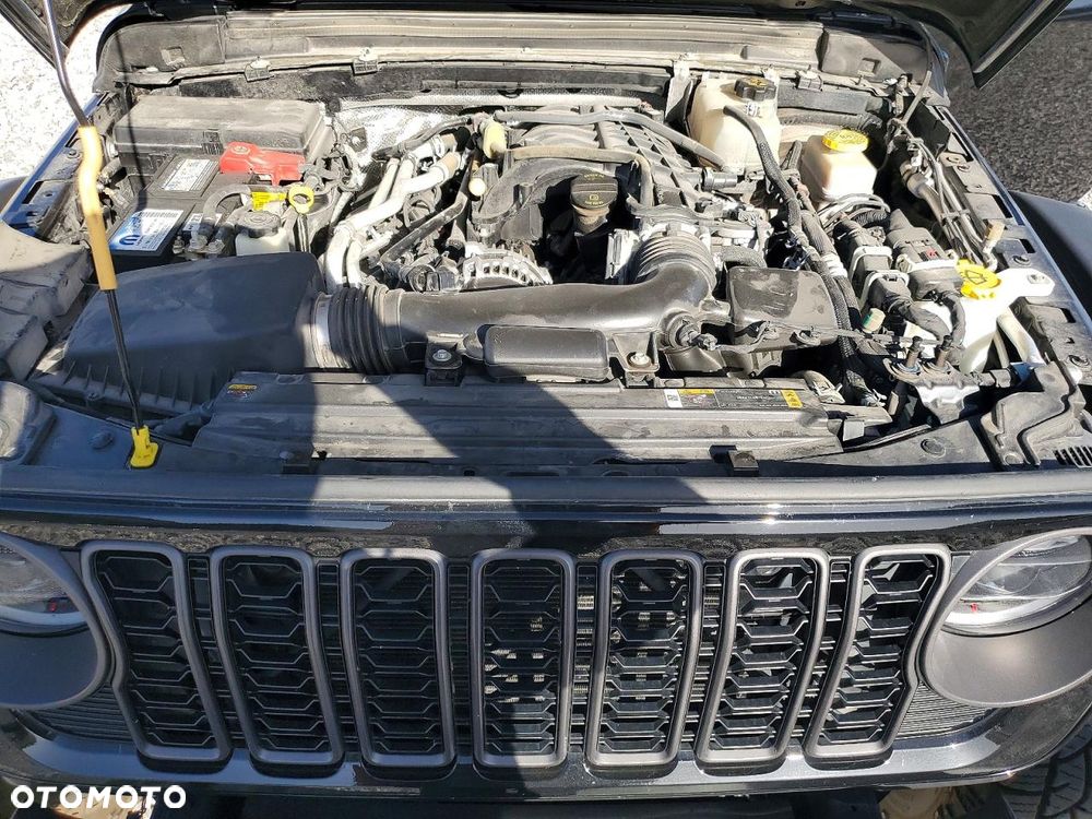 Jeep Wrangler - 13