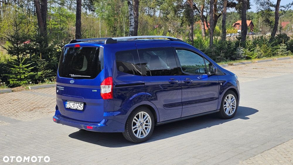 Ford Tourneo Courier 1.0 EcoBoost Titanium - 6