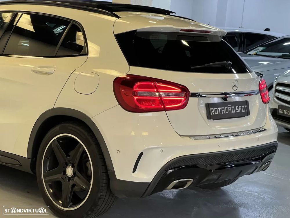 Mercedes-Benz GLA 200 d AMG Line - 37