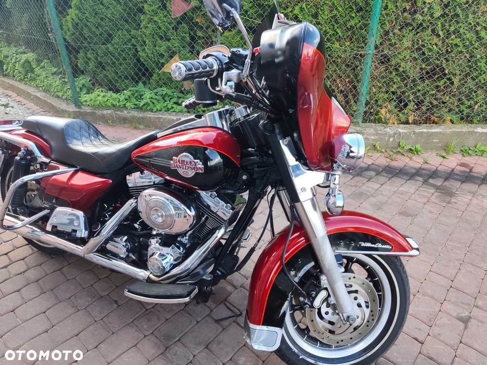 Harley-Davidson FLHTCU Ultra - 36
