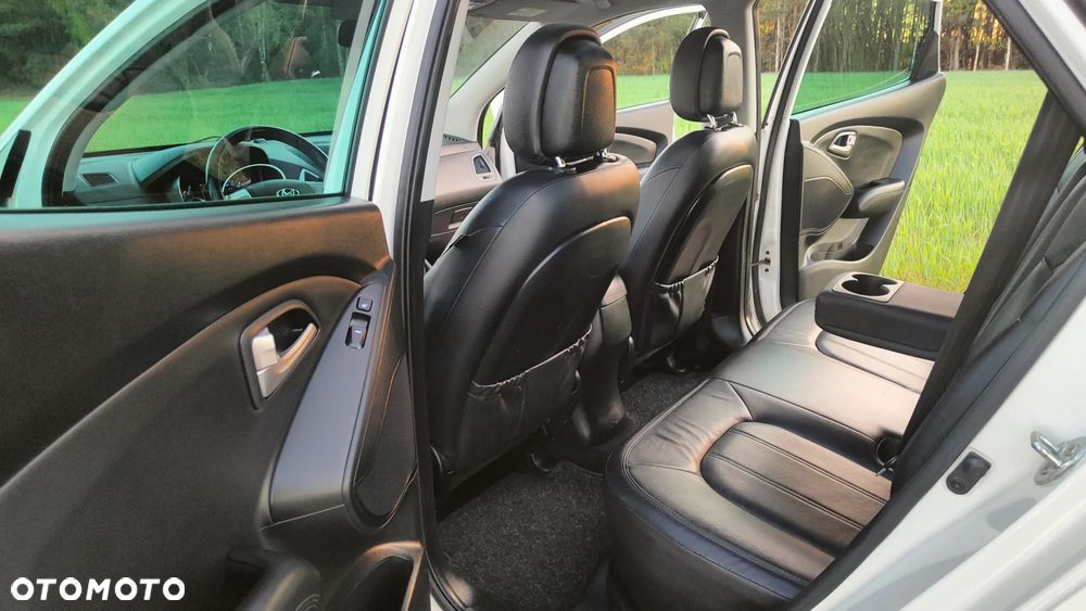 Hyundai ix35 2.0 CRDi 4WD Automatik Premium - 29