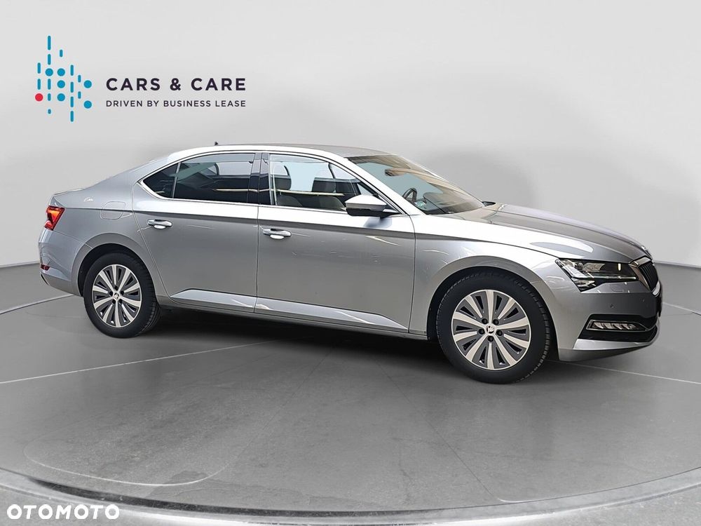 Skoda Superb 2.0 TDI SCR Style - 23