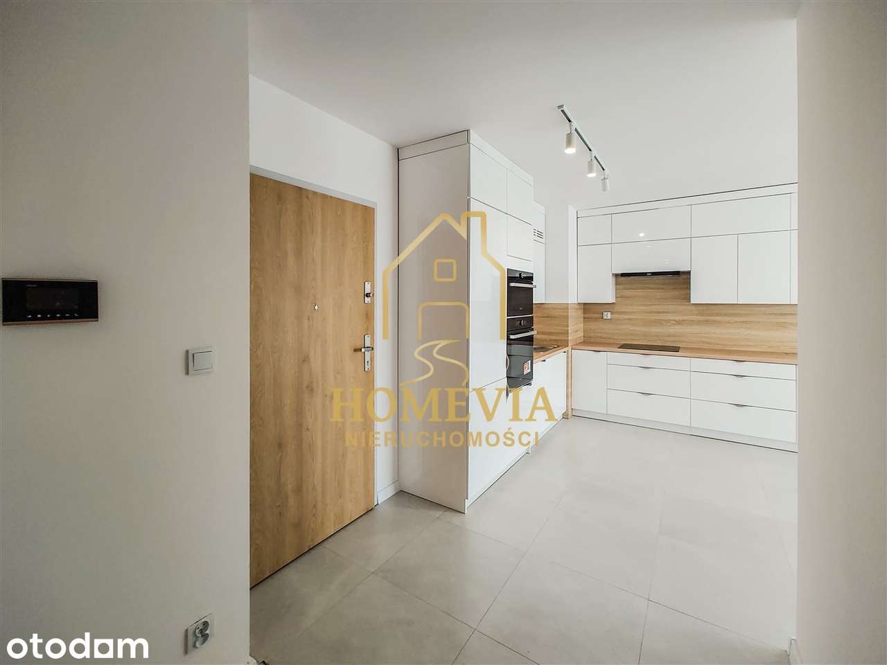 3 pokoje w Śródmieściu – Apartamentowiec!
