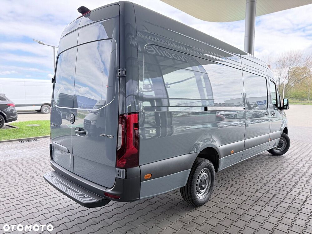 Mercedes-Benz Sprinter Furgon 317 CDI L3H2 - 10