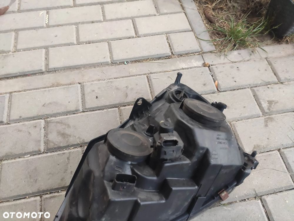 KL Lampa Prawy Lewy Przód Renault Clio II Lift Czarne - 4