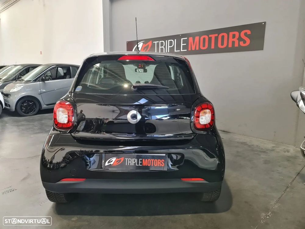 Smart ForFour - 17