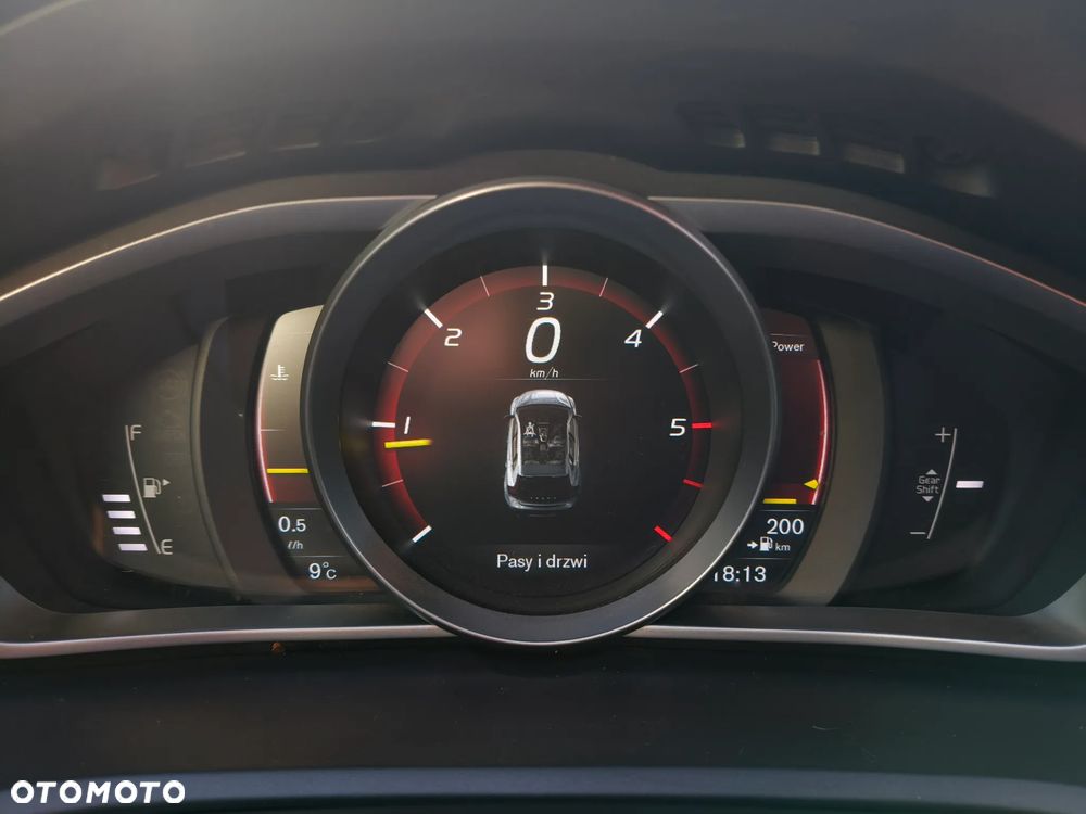 Volvo V40 Cross Country D2 Drive-E SCR Dynamic Edition - 6