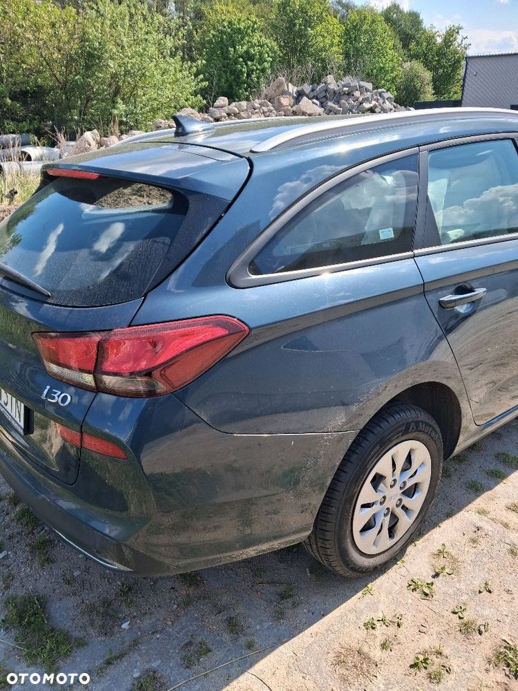 Hyundai i30 1.5 T-GDI 48V Modern - 4