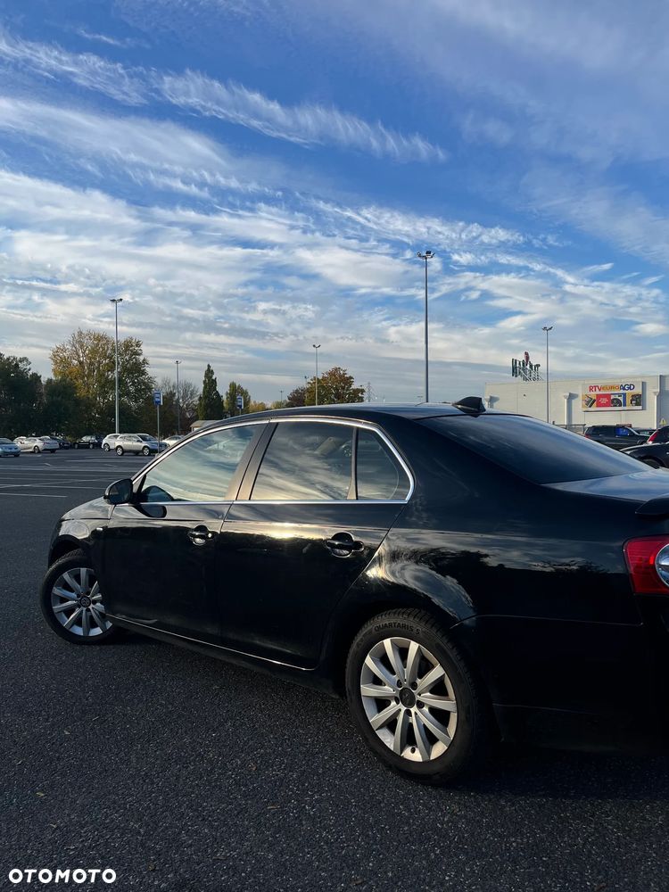 Volkswagen Jetta 2006 photo 5