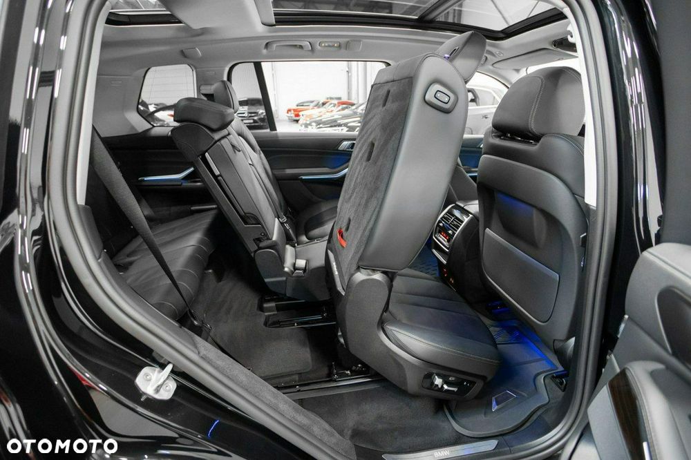 BMW X7 xDrive40i - 22