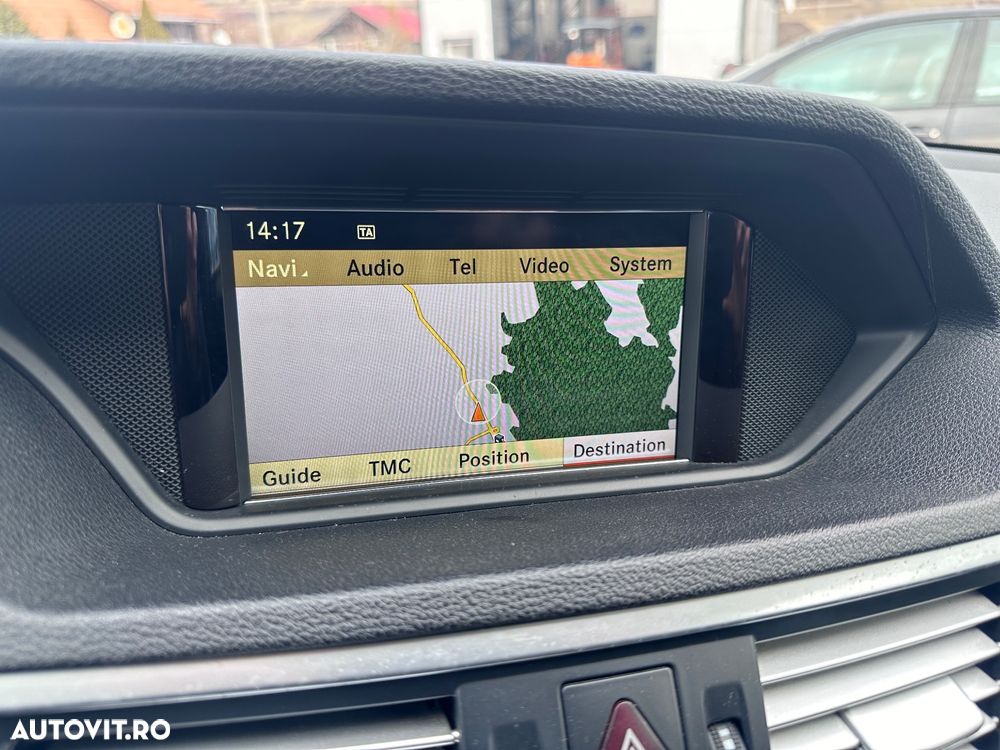 Mercedes-Benz E 350 CDI 4MATIC BlueEfficiency Aut. - 11