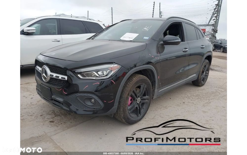 Mercedes-Benz GLA 250 4Matic 7G-DCT - 1