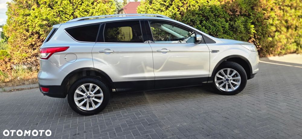 Ford Kuga 2.0 TDCi 4x4 Titanium - 17