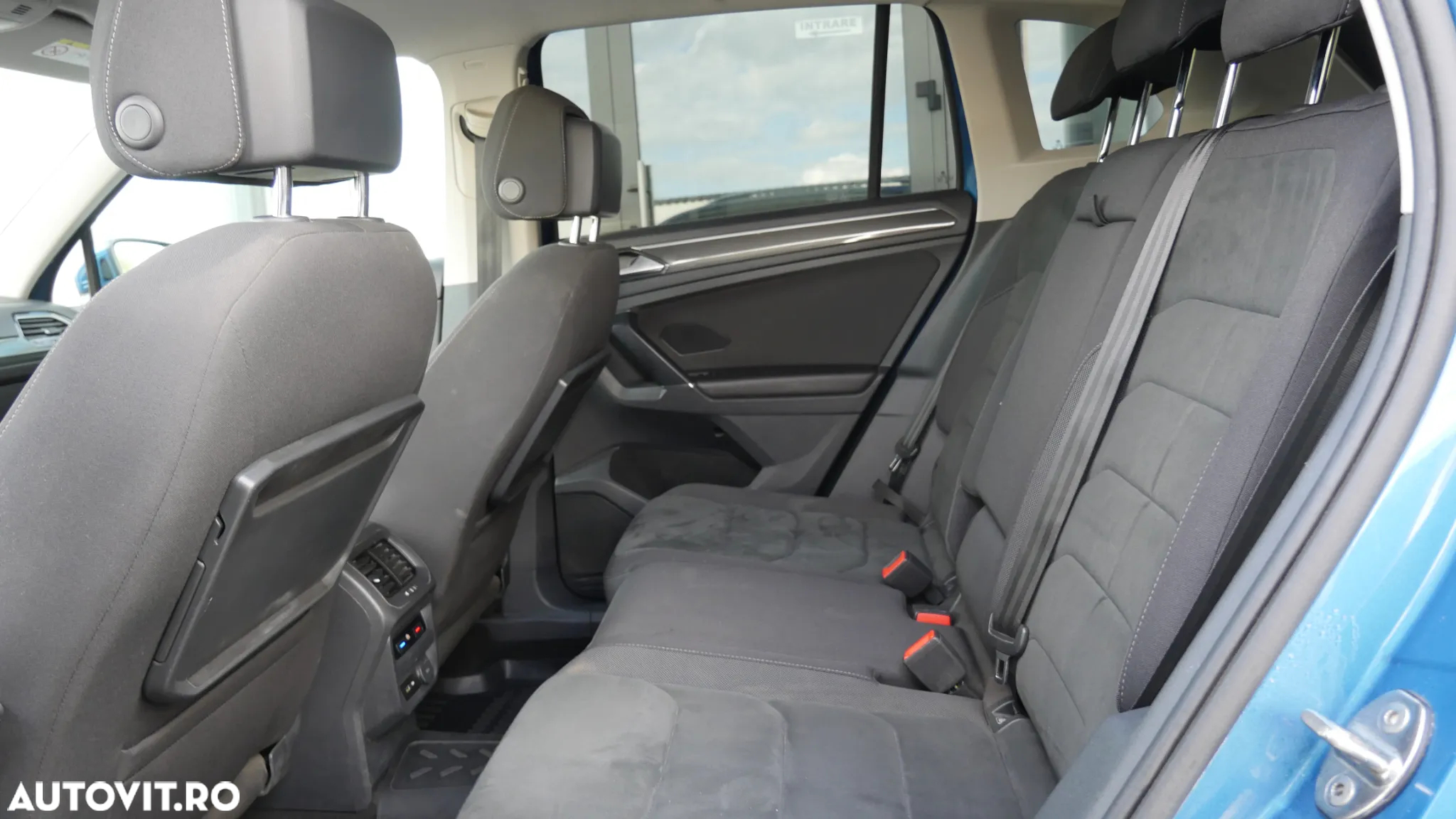 Volkswagen Tiguan - 16