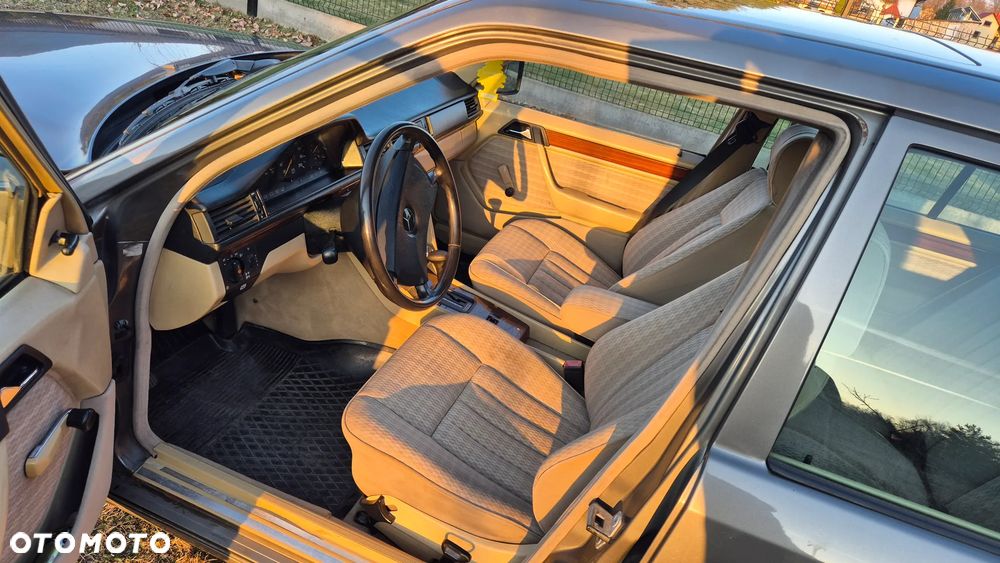 Mercedes-Benz W124 (1984-1993) - 6