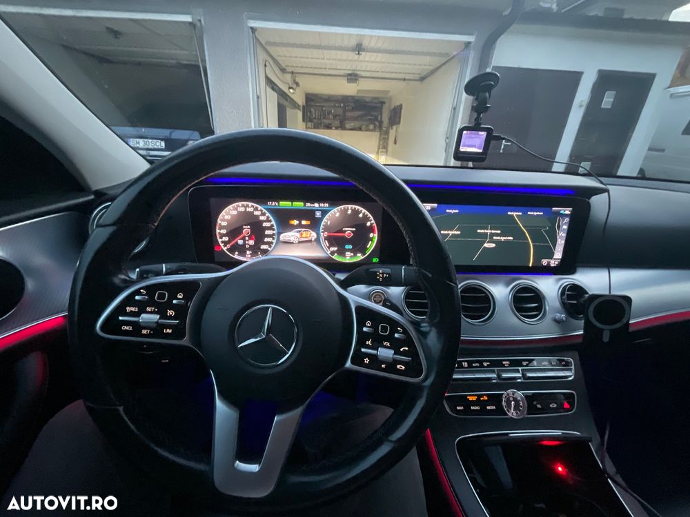 Mercedes-Benz E - 1