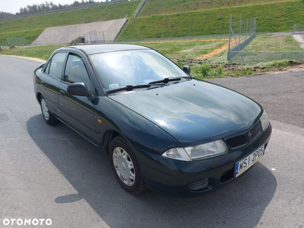 Mitsubishi Carisma - 1