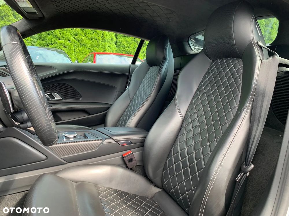 Audi R8 Coupé 5.2 FSI Quattro Plus - 12