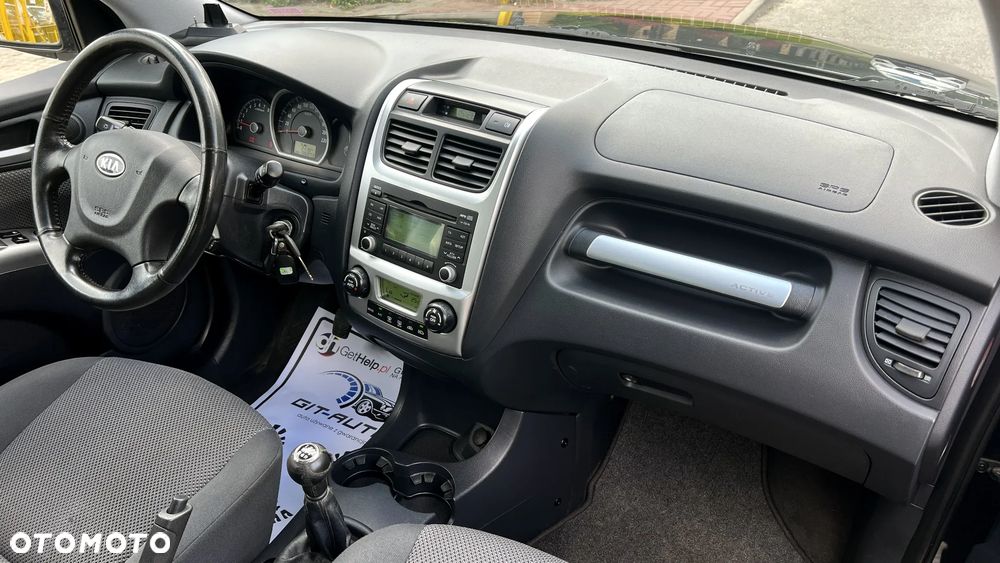 Kia Sportage 2.0 Expedition + - 19