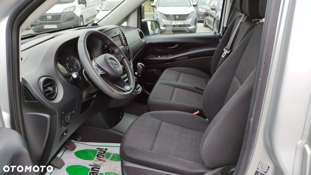 Mercedes-Benz Vito - 25