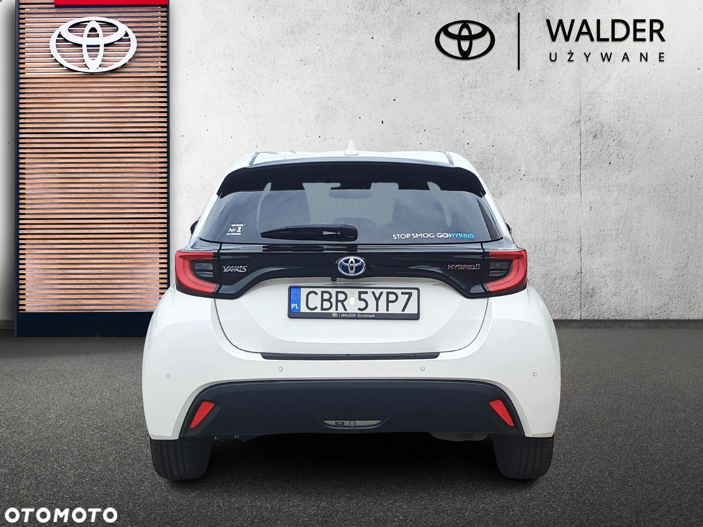 Toyota Yaris - 4