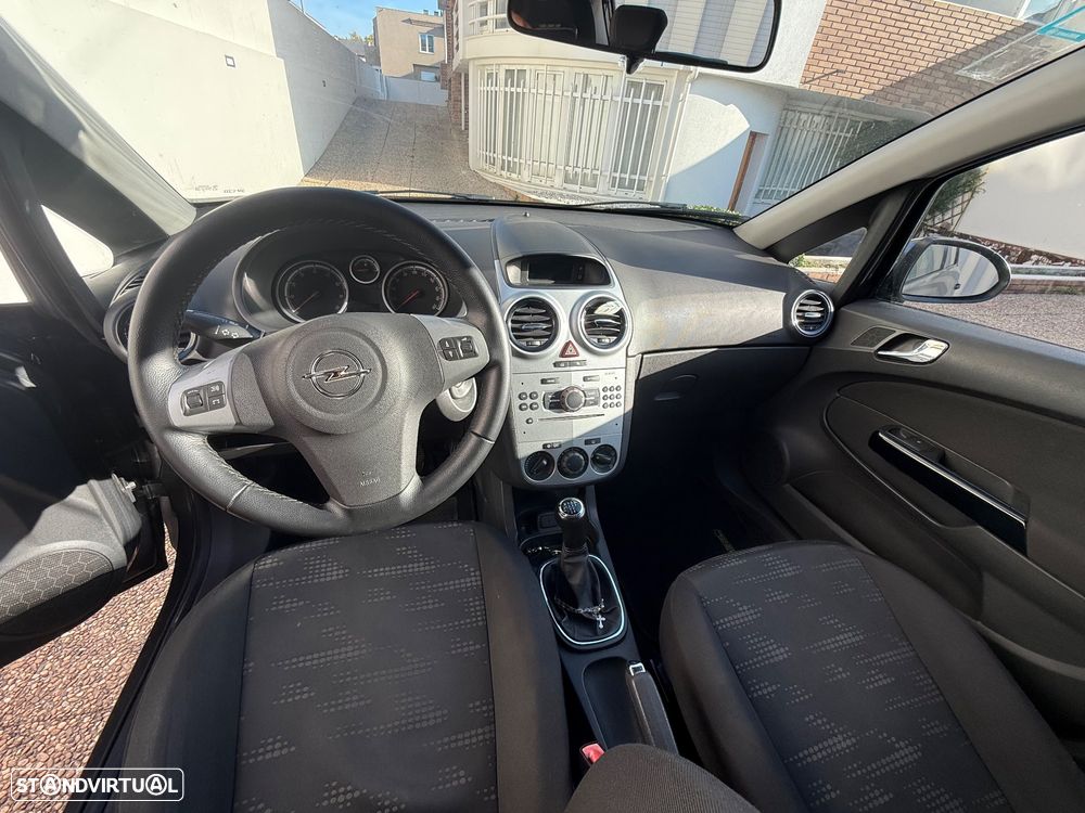Opel Corsa - 8