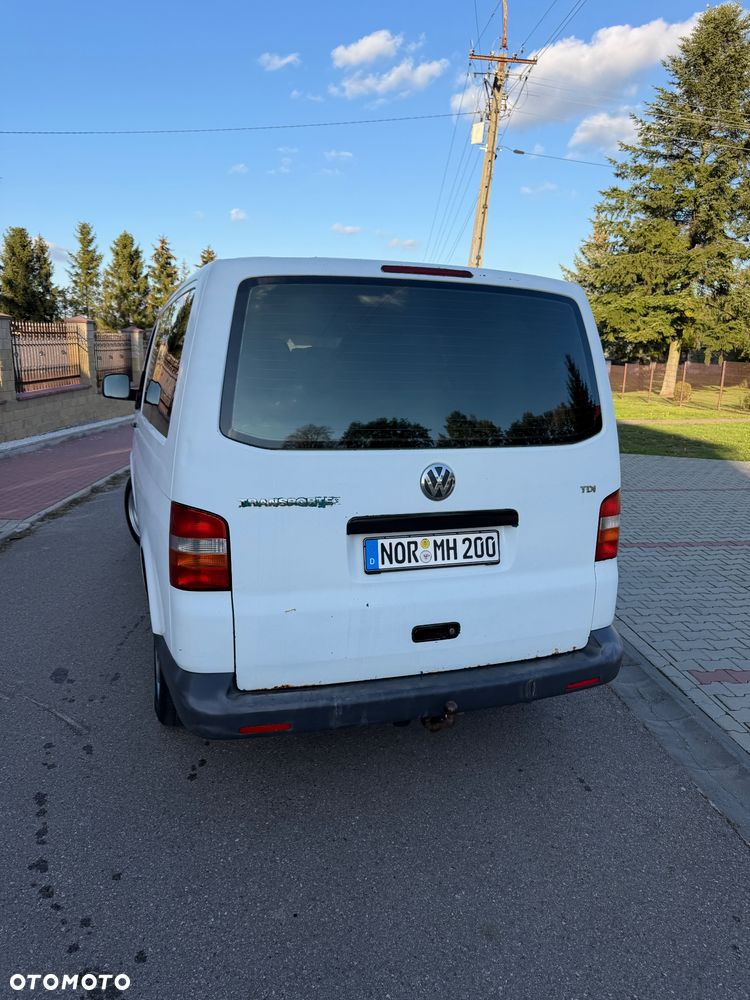 Volkswagen Transporter - 7