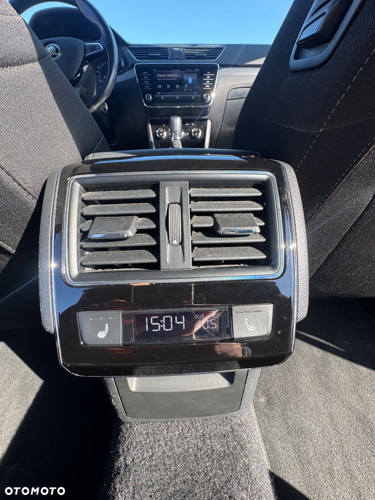 Skoda Superb 2.0 TDI Style DSG - 17