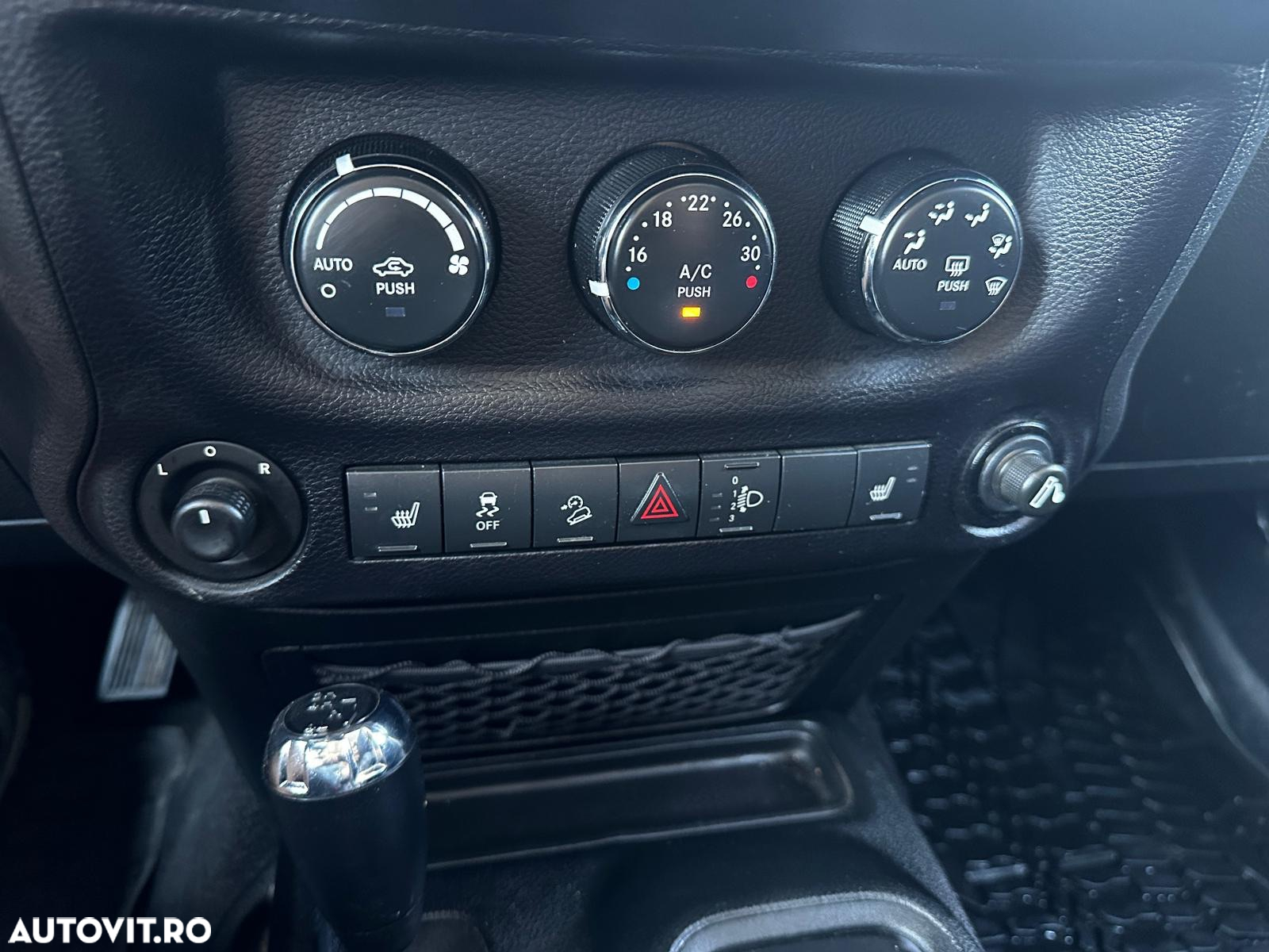 Jeep Wrangler 2.8 CRD AT Rubicon - 7